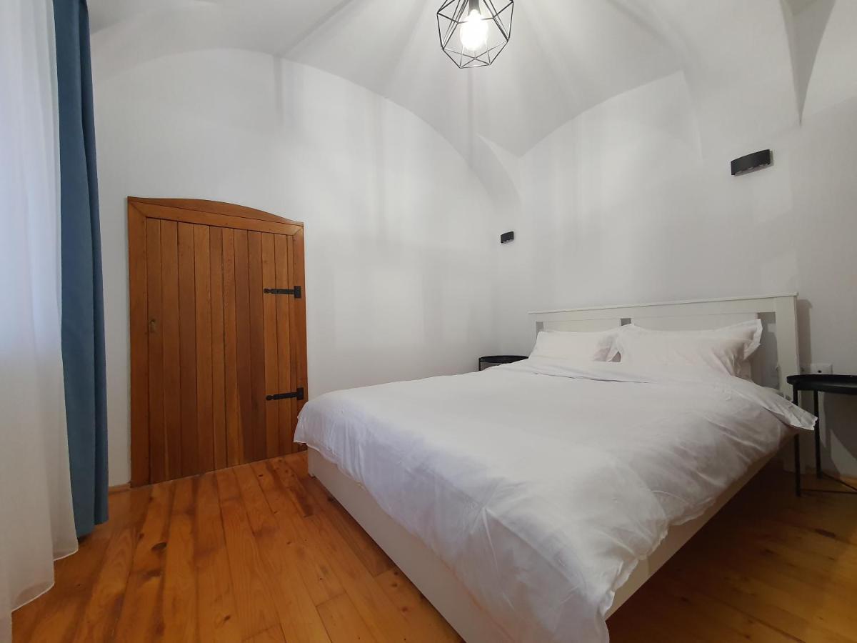 Lucasi Apartament Сибиу Екстериор снимка